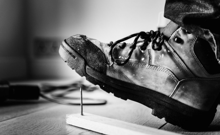 FTG safety shoes (black and grey models)